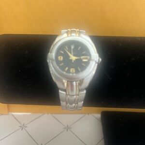 JOHN WEITZ WOMENS Stylish Two-Tone Watch with Black Dial‎